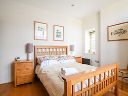 3 Coram Tower