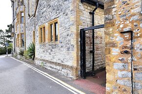 Coram Lodge