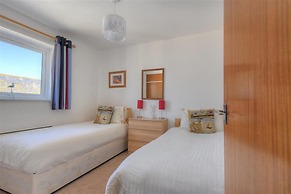 4 Bay View Court