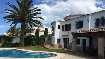 Les Maisons Bleues Denia