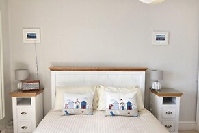 9 Bay View Court