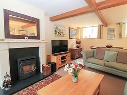 4/5 Georges Square