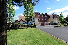 8 Buckfields