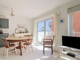 1 Bay View Court