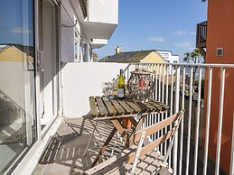 1 Bay View Court