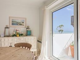 1 Bay View Court