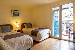 Hostal Corihuasi