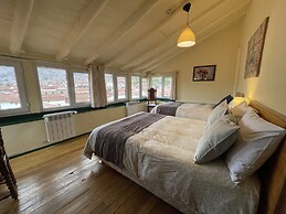 Hostal Corihuasi