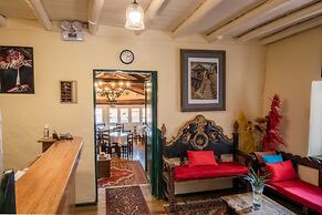 Hostal Corihuasi