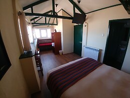Hostal Corihuasi
