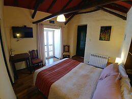 Hostal Corihuasi