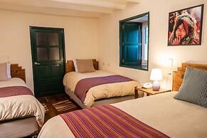 Hostal Corihuasi