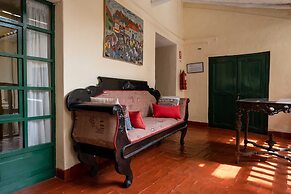 Hostal Corihuasi