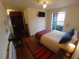 Hostal Corihuasi