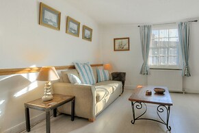 Waltham House