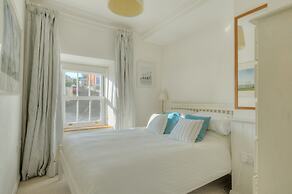 Charm Cottage