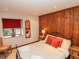 3 Home Farm South