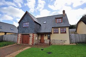 28 Barnes Meadow