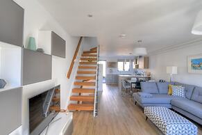 3 Grove Mews