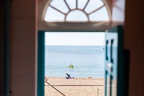 3 Beach Way House