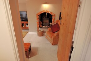 Tudor Cottage
