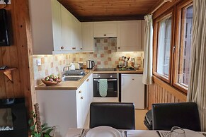 10 Pinewood Retreat