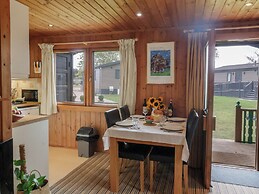 10 Pinewood Retreat