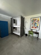 Nomada Beach Hostel - Adult Only