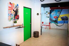 Nomada Beach Hostel - Adult Only