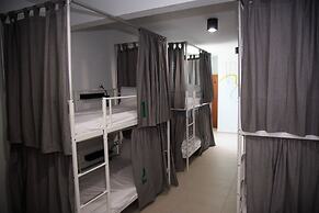 Nomada Beach Hostel - Adult Only