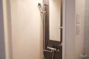 FFFFFF HOTEL