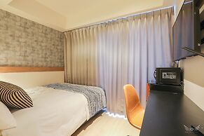 FFFFFF HOTEL