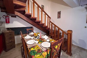 Veenu's Cottage