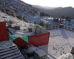 Veenu's Cottage
