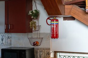 Veenu's Cottage