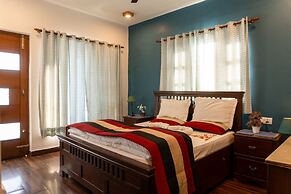 Veenu's Cottage