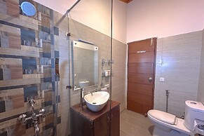 Veenu's Cottage