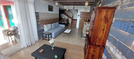 Veenu's Cottage