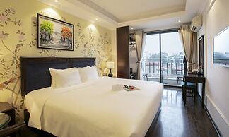Golden Legend Boutique Hotel