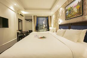 Golden Legend Boutique Hotel