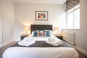 Windsor Castle Apartments