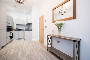Windsor Castle Apartments