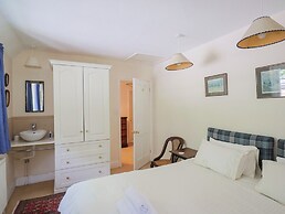 Lynch Cottage