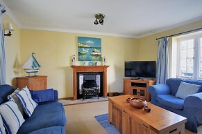 Honeysuckle Cottage