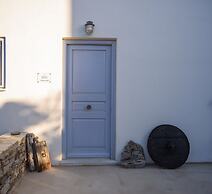 Antiparos Luxury Villas