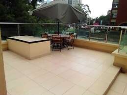 Stay.Plus Skyline Executive Apartment