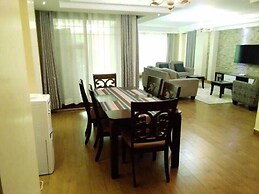 Stay.Plus Skyline Executive Apartment