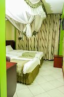 Nelis Park Hotel