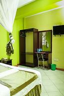 Nelis Park Hotel