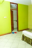 Nelis Park Hotel